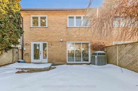 Photo 26 at 16 Burdock Lane, Don Mills, Toronto