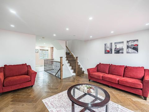 Photo 11 at 74 - 7190 Atwood Lane, Meadowvale Village, Mississauga