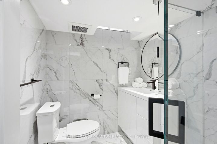 Photo 29 at 3403 Chartrand Crescent, Erin Mills, Mississauga