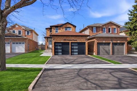 Photo 1 at 3403 Chartrand Crescent, Erin Mills, Mississauga