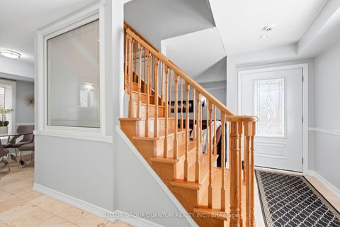 Photo 18 at 3403 Chartrand Crescent, Erin Mills, Mississauga