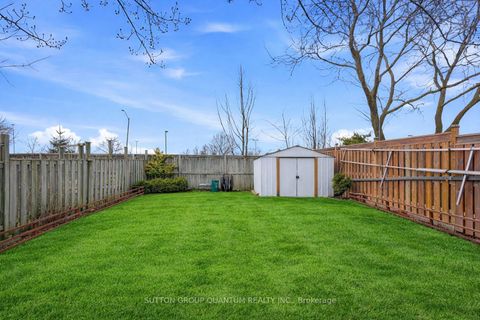 Photo 33 at 3403 Chartrand Crescent, Erin Mills, Mississauga