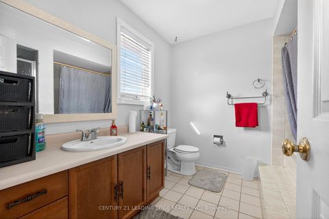 Photo 25 at 41 Ritchie Avenue, Central, Ajax