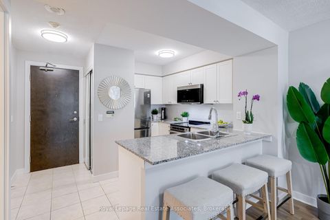 Photo 2 at 1002 - 50 Lynn Williams Street, Niagara, Toronto