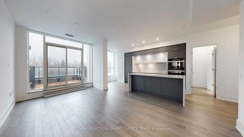 Photo 14 at 212 - 10 Inn on The Park Drive, Don Mills, Toronto