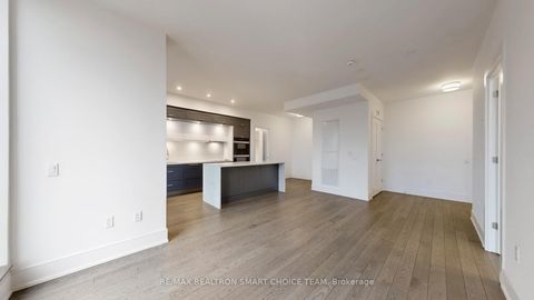 Photo 17 at 212 - 10 Inn on The Park Drive, Don Mills, Toronto