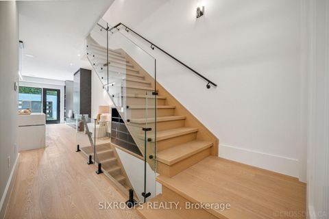 Photo 15 at 44A Alcina Avenue, Wychwood, Toronto