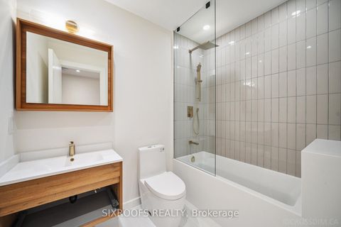 Photo 37 at 44A Alcina Avenue, Wychwood, Toronto
