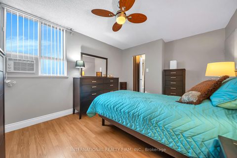 Photo 27 at 801 - 1615 Bloor Street, Applewood, Mississauga