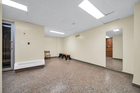 Photo 33 at 801 - 1615 Bloor Street, Applewood, Mississauga