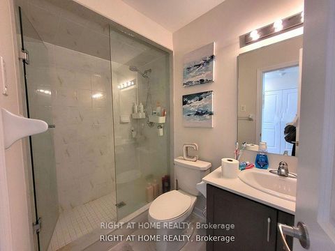 Photo 8 at 7 - 490 Beresford Path, Central, Oshawa