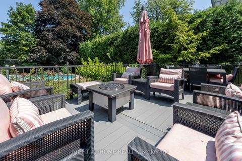 Photo 10 at 287 RUSSELL HILL Road, Casa Loma, Toronto