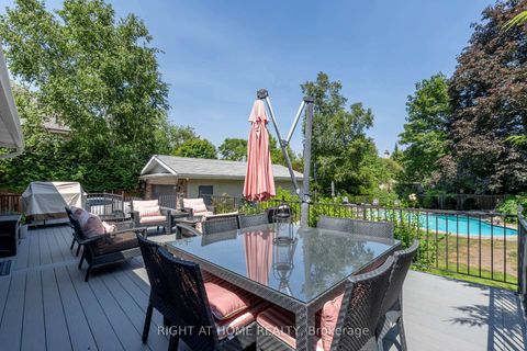 Photo 11 at 287 RUSSELL HILL Road, Casa Loma, Toronto