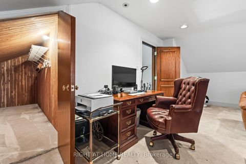 Photo 35 at 287 RUSSELL HILL Road, Casa Loma, Toronto