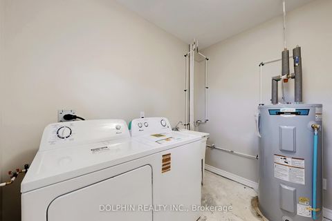 Photo 8 at 14 - 33 Celeste Drive, West Hill, Toronto