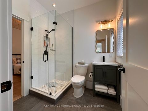 Photo 27 at 911 Lake Drive N, Historic Lakeshore Communities, Georgina