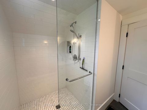 Photo 32 at 911 Lake Drive N, Historic Lakeshore Communities, Georgina