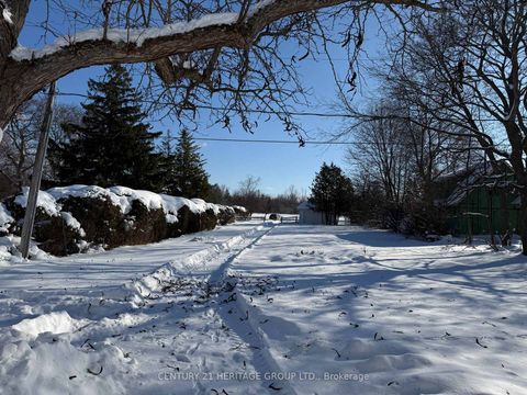 Photo 40 at 911 Lake Drive N, Historic Lakeshore Communities, Georgina