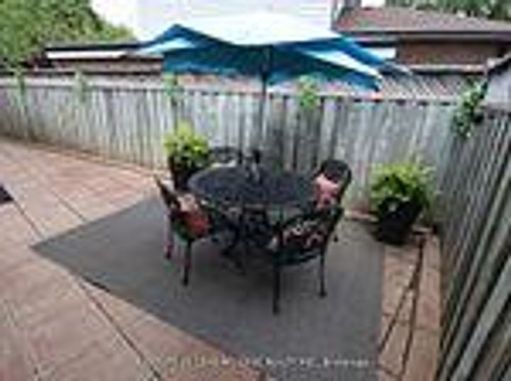 Photo 3 at 84 Allanford Road, Sullivan, Toronto