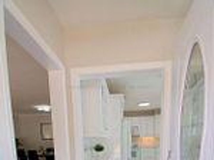 Photo 7 at 84 Allanford Road, Sullivan, Toronto