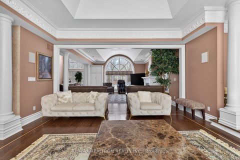 Photo 12 at 65 Offord Crescent, Bayview Southeast, Aurora