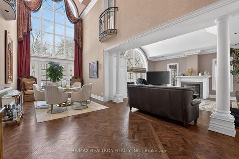 Photo 13 at 65 Offord Crescent, Bayview Southeast, Aurora