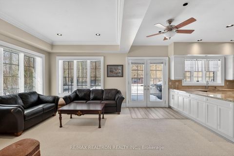 Photo 24 at 65 Offord Crescent, Bayview Southeast, Aurora