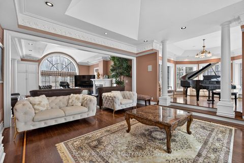 Photo 31 at 65 Offord Crescent, Bayview Southeast, Aurora