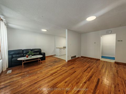 Photo 8 at 18 Camberley Court, Malvern, Toronto