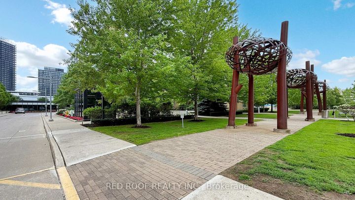 Photo 23 at 711 - 33 Singer Court, Bayview Village, Toronto