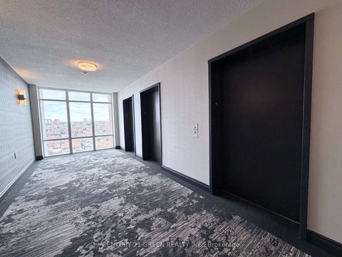 Photo 3 at 1103 - 200 Burnhamthorpe Road E, City Centre, Mississauga