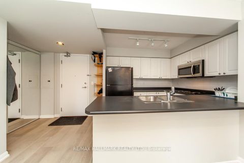 Photo 10 at 1103 - 330 Adelaide Street E, Moss Park, Toronto