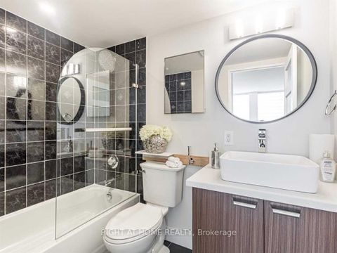 Photo 12 at 215 - 555 Wilson Hts Boulevard, Clanton Park, Toronto