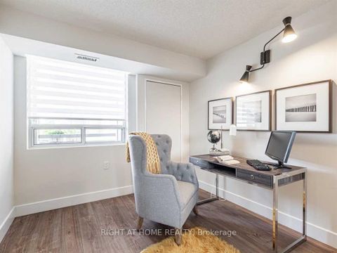 Photo 14 at 215 - 555 Wilson Hts Boulevard, Clanton Park, Toronto