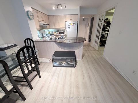 Photo 7 at 303 - 8 Rean Drive, Bayview Village, Toronto