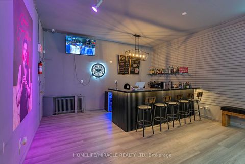 Photo 14 at 2789 Lakeshore Boulevard W, New Toronto, Toronto