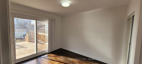 Photo 2 at 88 Canlish Road, Dorset Park, Toronto