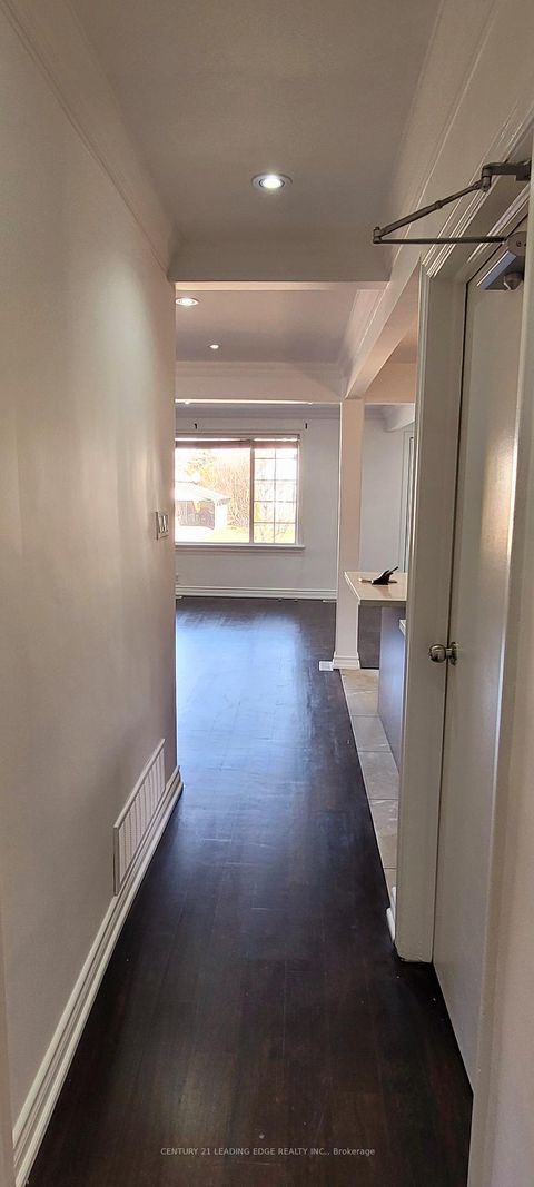 Photo 6 at 88 Canlish Road, Dorset Park, Toronto