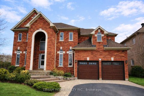 Photo 0 at 735 Foxcroft Boulevard, Wyndham, Newmarket