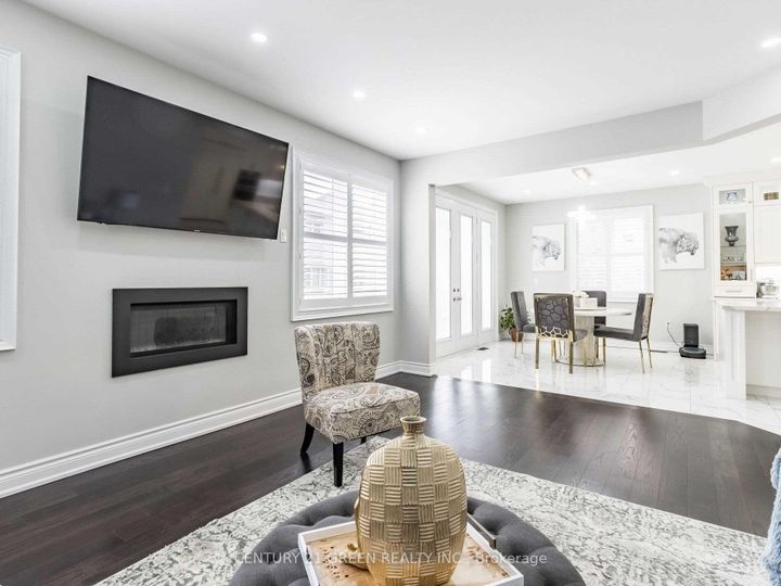 Photo 14 at 39 Argelia Crescent, Credit Valley, Brampton