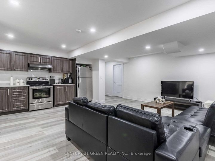 Photo 25 at 39 Argelia Crescent, Credit Valley, Brampton