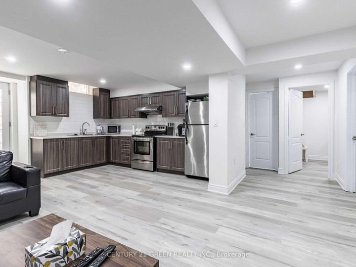 Photo 27 at 39 Argelia Crescent, Credit Valley, Brampton