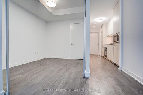 Photo 28 at 702 - 115 Blue Jays Way, Waterfront Communities C1, Toronto