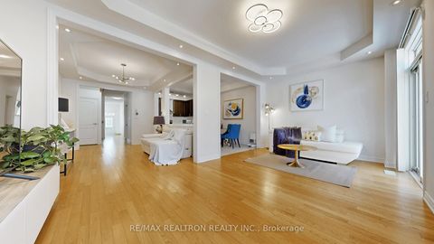 Photo 11 at 10 Gower Drive, Rural Aurora, Aurora