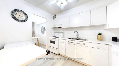 Photo 8 at 218 - 451 The West Mall, Etobicoke West Mall, Toronto