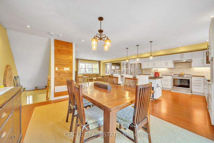 Photo 15 at 1043 Shaw Drive, Lakeview, Mississauga