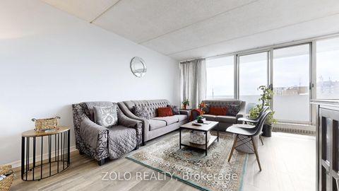 Photo 5 at 1015 - 2 Glamorgan Avenue, Dorset Park, Toronto