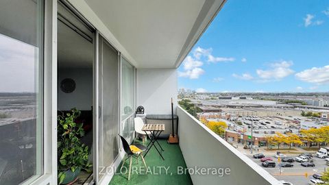 Photo 27 at 1015 - 2 Glamorgan Avenue, Dorset Park, Toronto