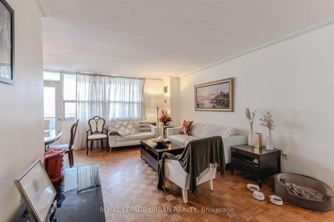 Photo 4 at 806 - 1135 Logan Avenue, Broadview North, Toronto