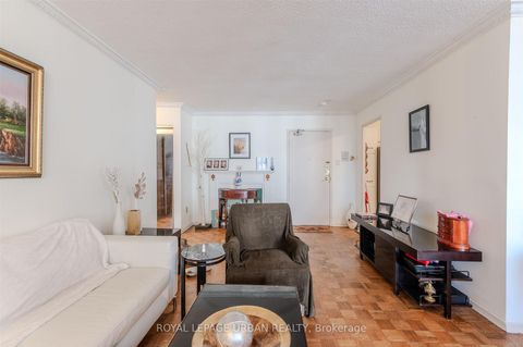 Photo 6 at 806 - 1135 Logan Avenue, Broadview North, Toronto